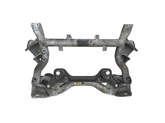 2010-2016 Mercedes-Benz E-Class-E350 Front Engine Subframe A 204 628 00 11 OEM