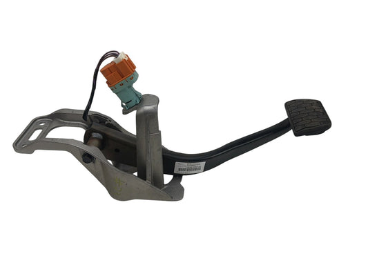 2017-2020 Jaguar F-Pace Front Left Driver Brake Pedal HK83-2450-AD OEM