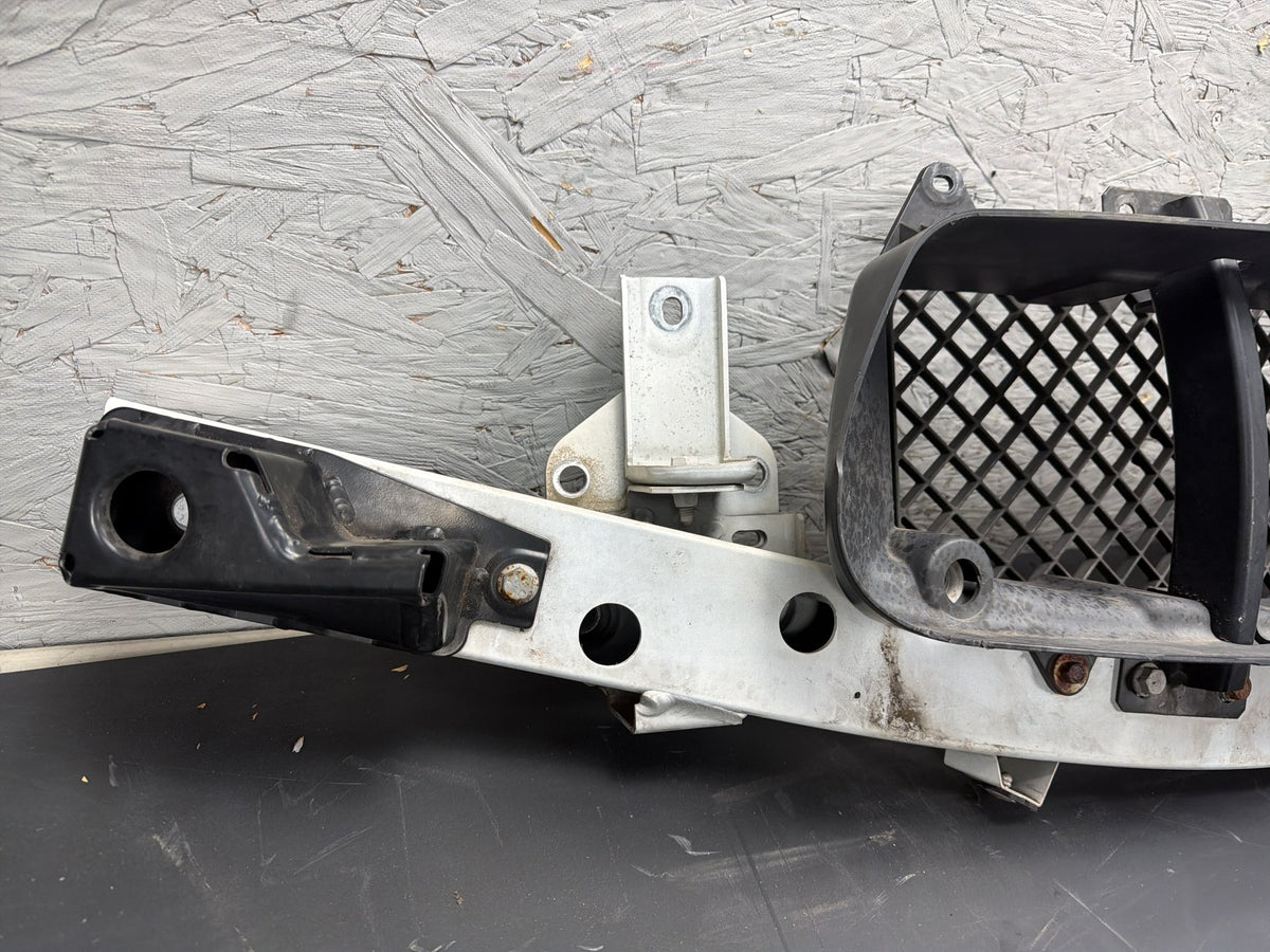 2014-2017 Maserati Ghibli Radiator Core Support Frame Complete 670009839 OEM