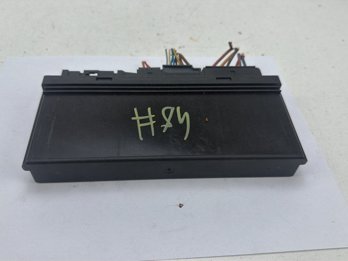 2008-2010 BMW 528i E60 Body Control Module BCM 9176069 OEM