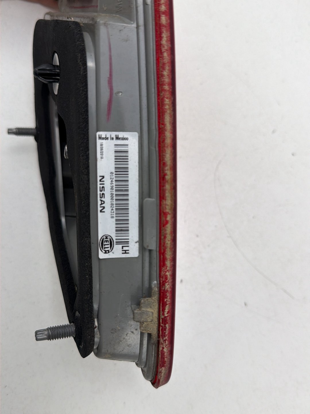 2015-2019 Nissan Sentra Rear Left Driver Side Tail Light Lamp 01246901 OEM