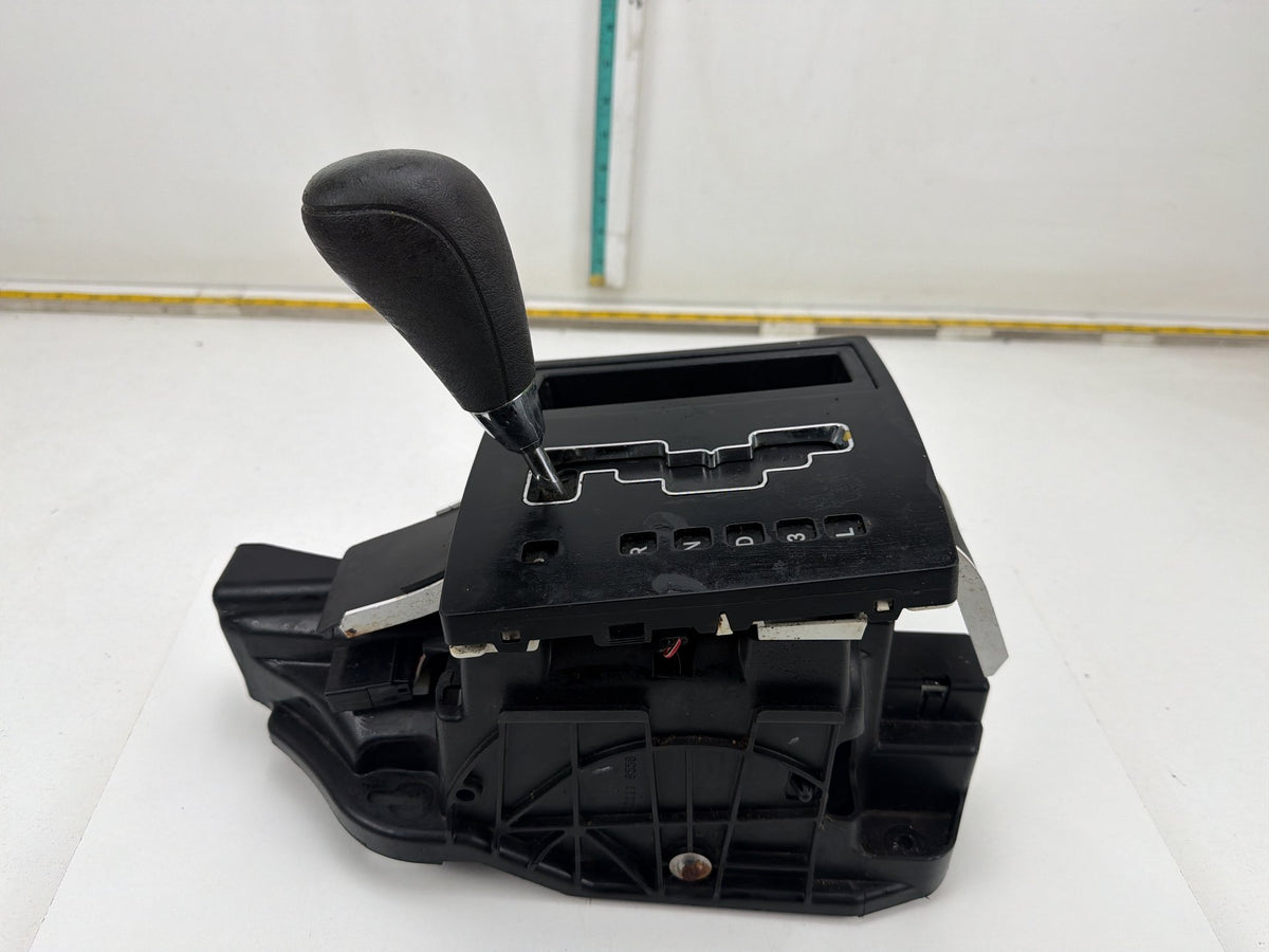 2008-2010 Chrysler 300 Floor Gear Shifter Selector 04578805AC OEM