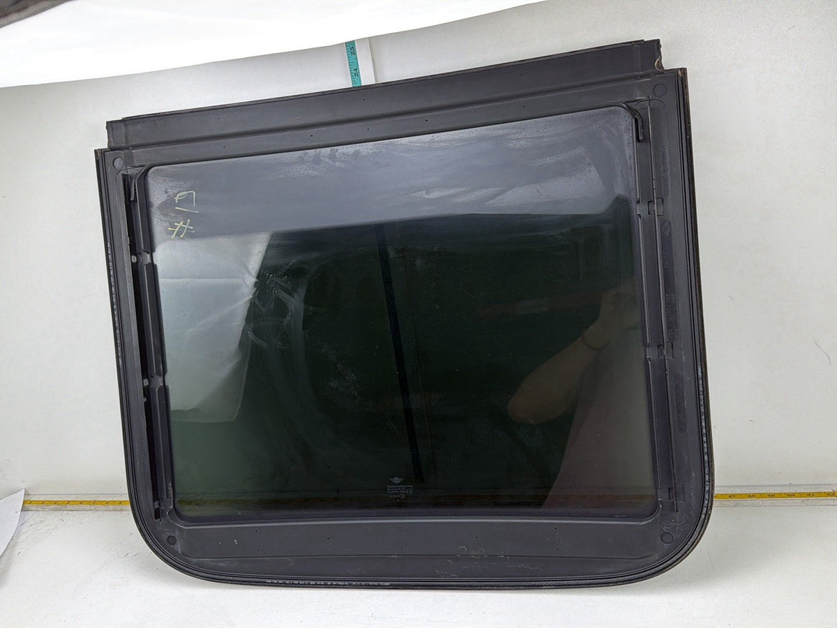 2011-2016 Mini Countryman Cooper S Rear Roof Sunroof Glass 7289204,998.736211 OEM