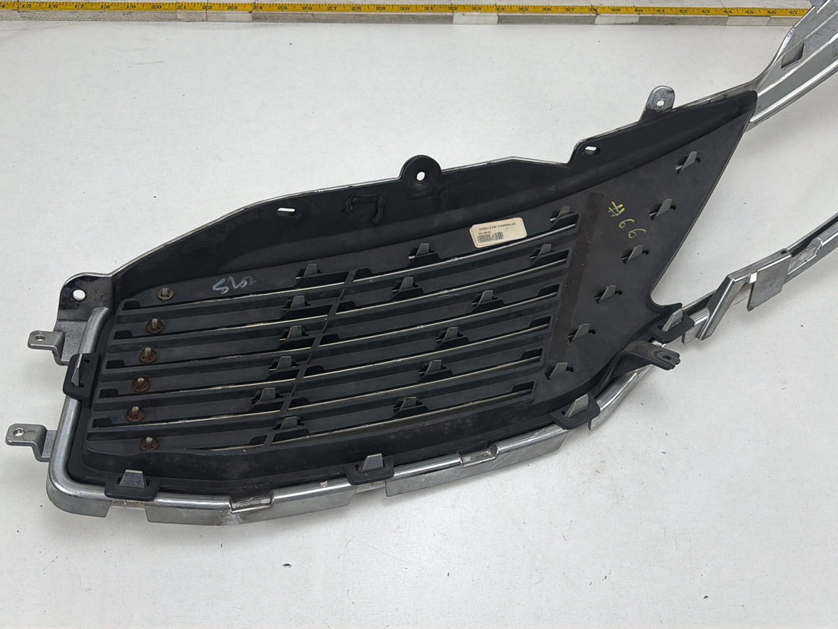 2013-2016 Lincoln MKZ Front Right Passenger Upper Radiator Grille Mesh Trim OEM