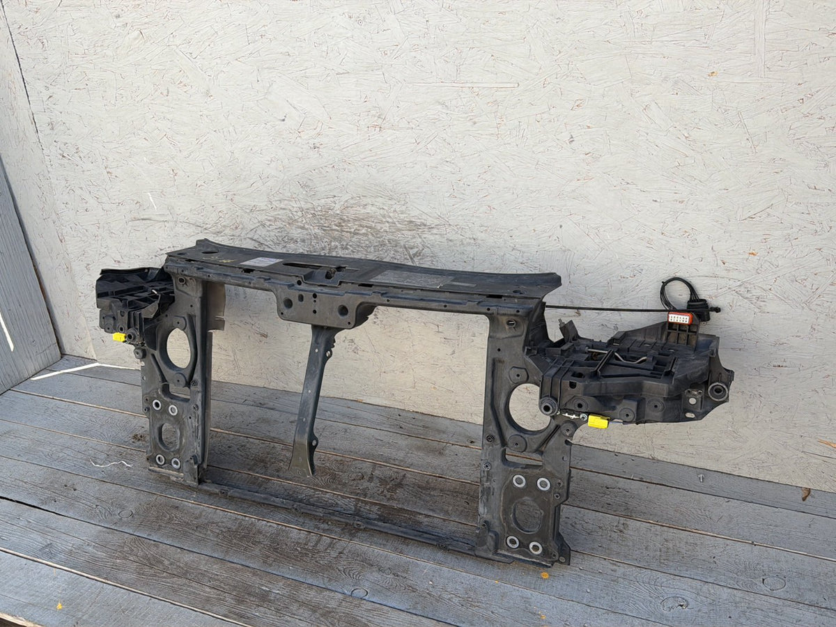 2003-2006 Porsche Cayenne Radiator Core Support Frame Bracket 7L0805594 OEM