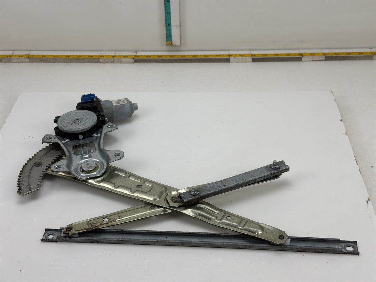 2011-2013 Infiniti QX56 Rear Right Passenger Side Window Regulator Motor OEM
