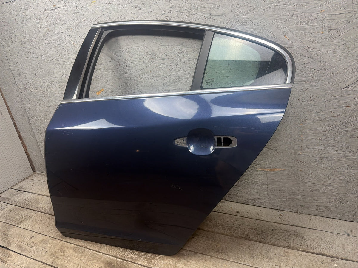 2014-2018 Volvo S60 Rear Left Driver Side Door Shell With Quarter Glass OEM
