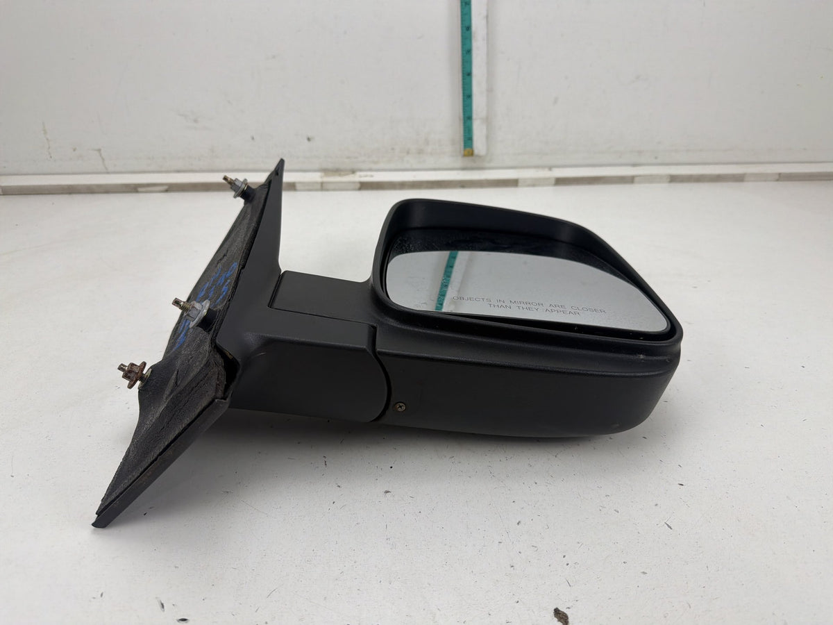 2003-2007 GMC Savana 2500 Front Right Passenger Side View Door Mirror Assembly
