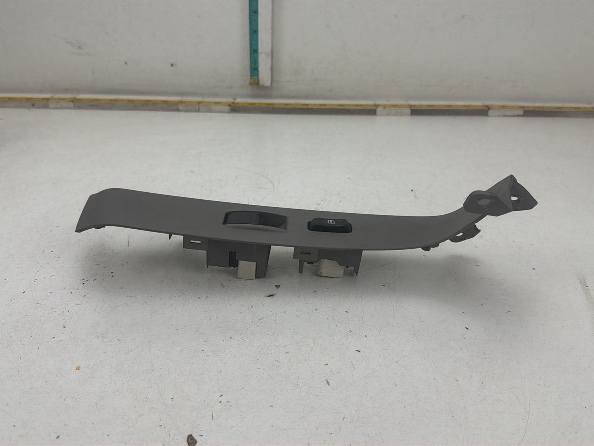 2003-2009 Toyota 4Runner Front Right Side Door Window Switch w/ Bezel Trim OEM