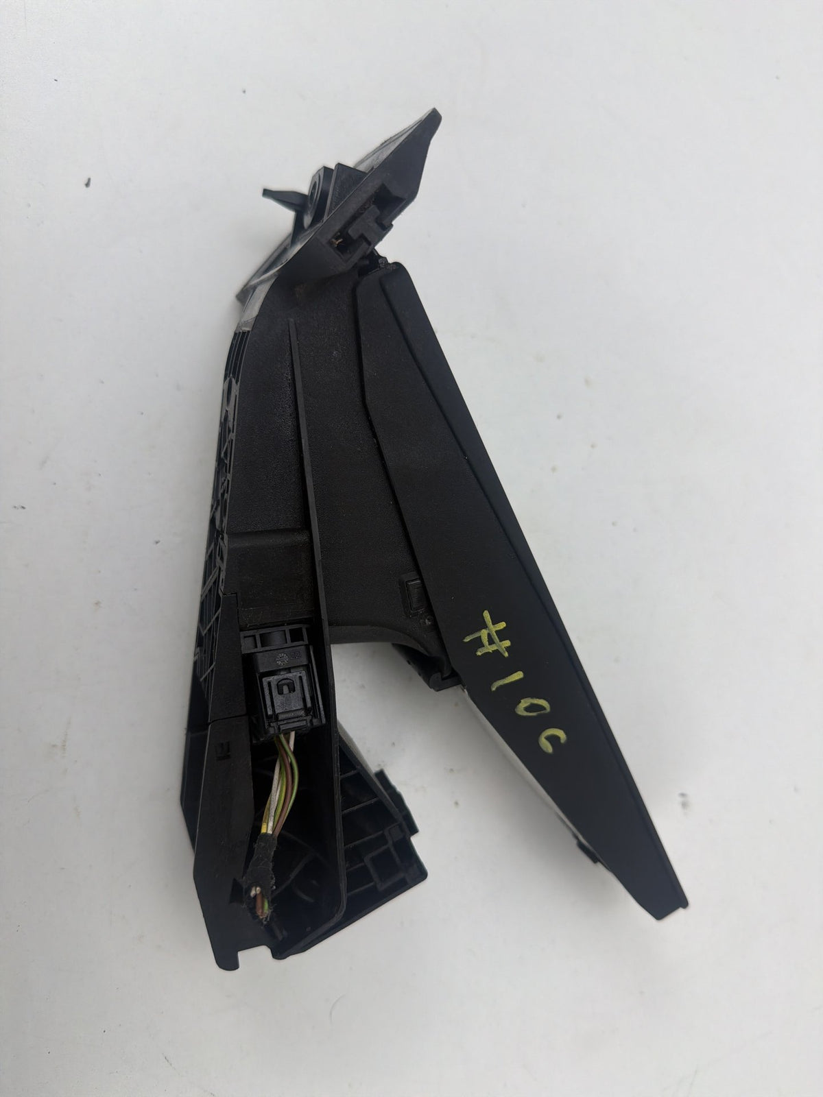 2011-2013 BMW 550i xDrive F10 Accelerator Gas Pedal Assembly 35426852644 01 OEM