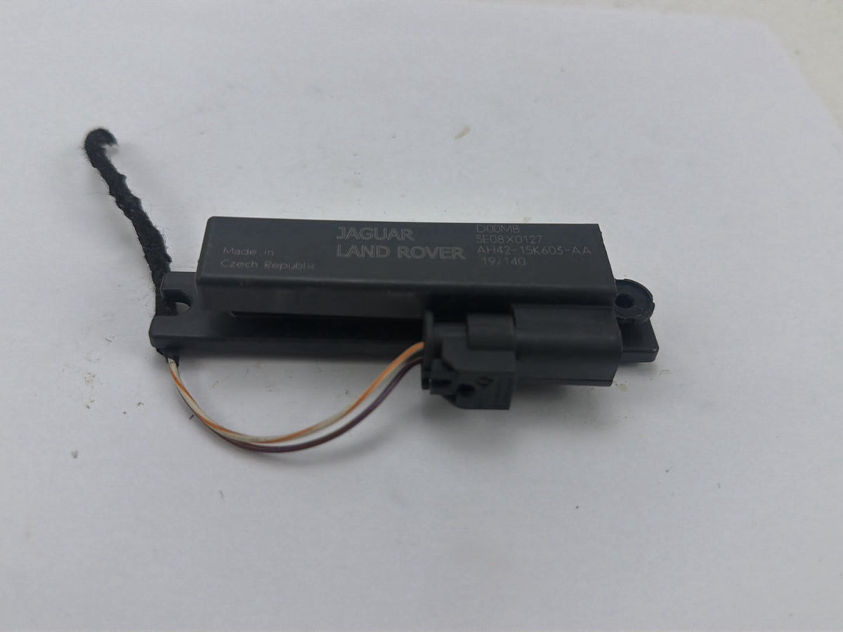 2018-2020 Jaguar F-Pace - Keyless Entry Sensor Antenna Module AH42-15K603-AA OEM