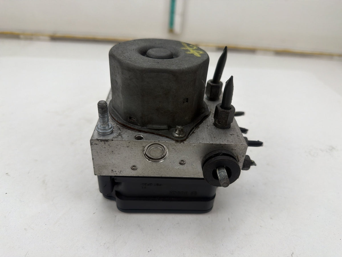 2016-2017 Nissan Altima ABS Anti-Lock Brake Pump Control Module 0265255176 OEM