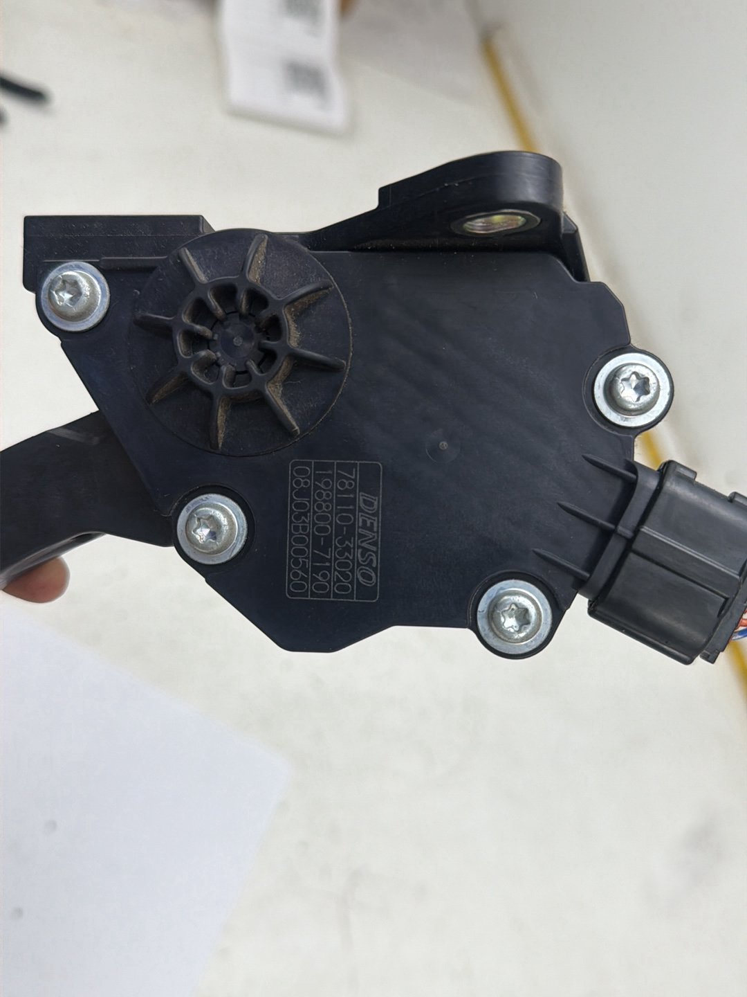 2007-2009 Lexus ES350 Accelerator Pedal Sensor Assembly OEM 78110-33020