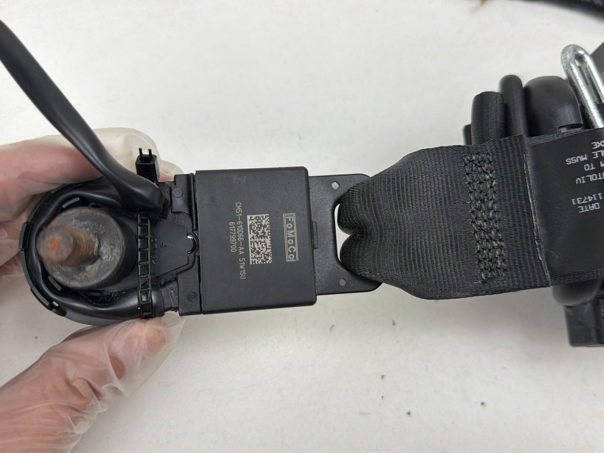 2012-2014 Ford Focus MK2 Front Right Passenger Side Seat Belt Retractor OEM