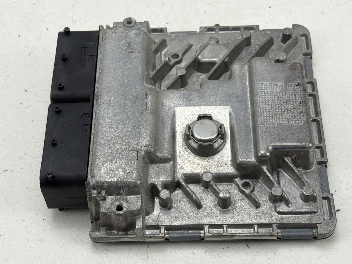 2015-2017 Volkswagen Golf Engine Computer Control Module 06K 907 425 B OEM