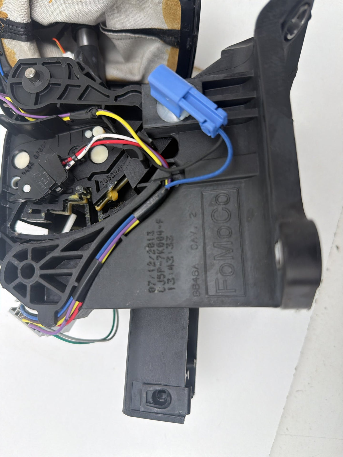 2013-2018 Ford C-Max Automatic Transmission Gear Shifter CJ5P-7K004-F OEM