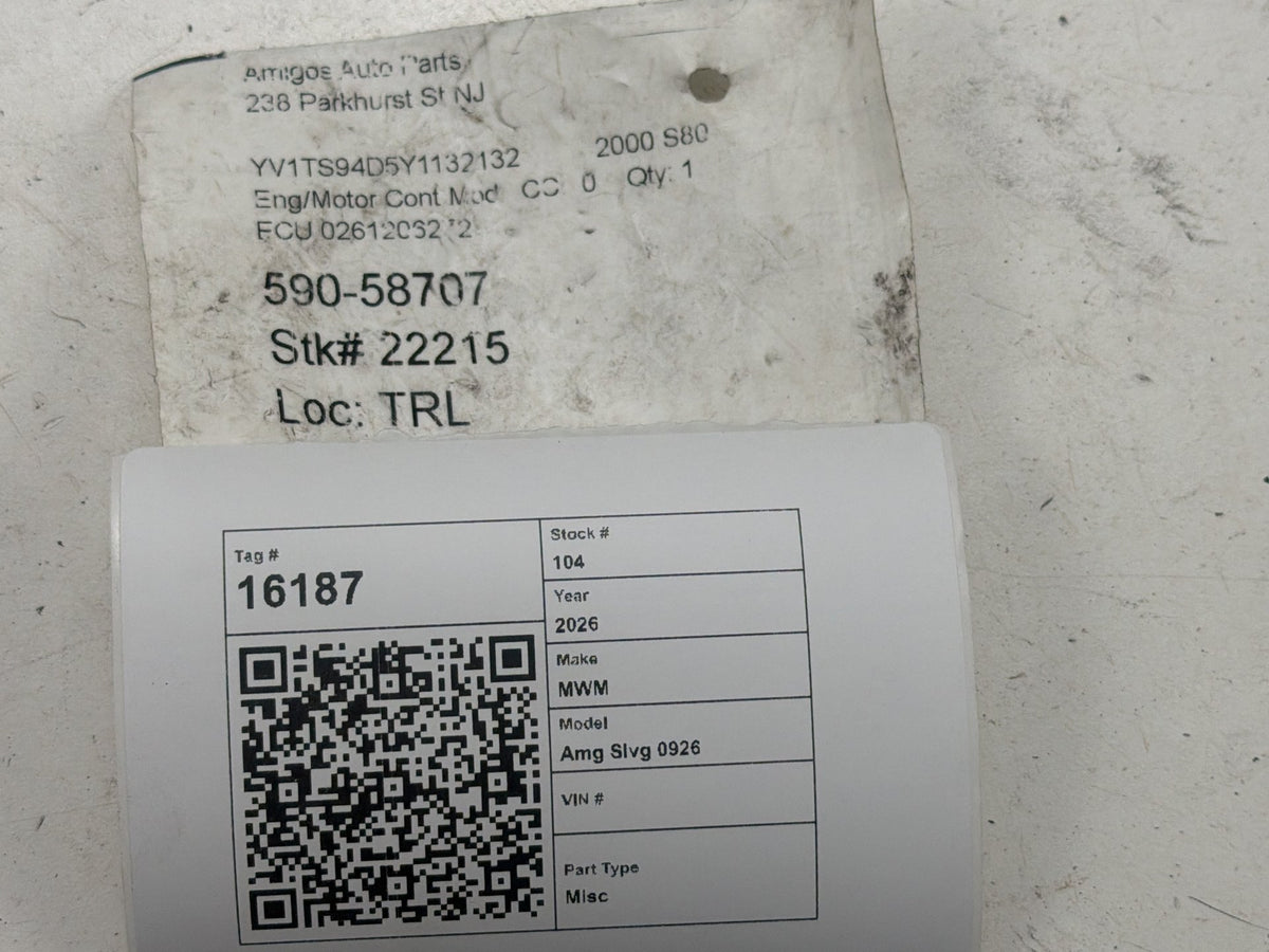 2000-2001 Volvo S80 Engine Computer Control Module Unit ECU 09470738B OEM