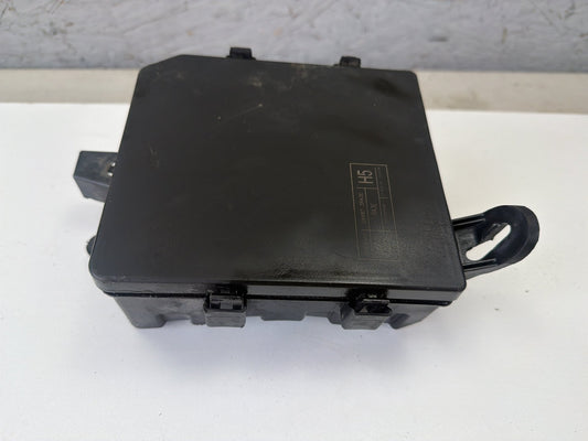 2013-2019 Nissan Sentra - Fuse Relay Box Module 284B7-3RA3E OEM