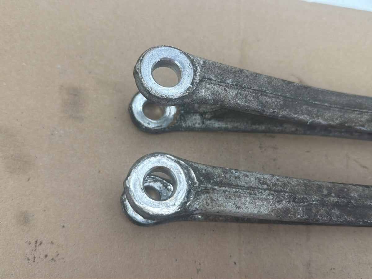 2014-2017 Maserati Ghibli Rear Left & Right Lower Control Arm Set of 2 OEM