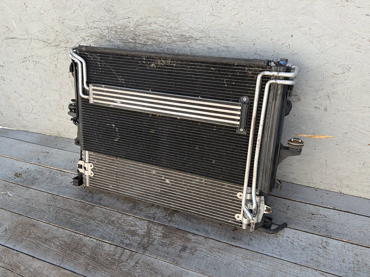 2003-2006 Porsche Cayenne Radiator Condenser w/ Cooling Fan OEM