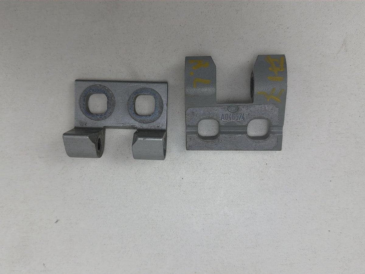 2012-2015 BMW X1 E84 Rear Lower Upper Door Hinge Set A046574 OEM