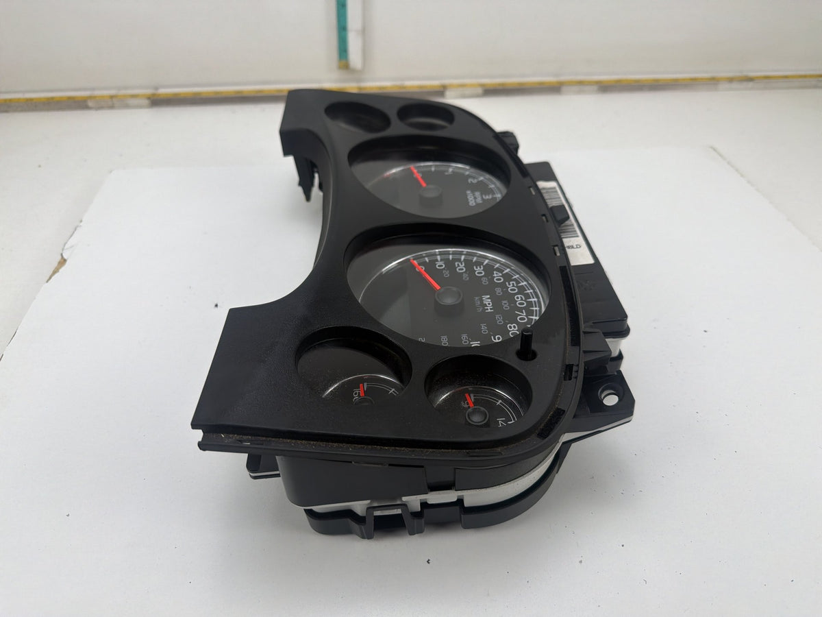 2007-2014 GMC Yukon Speedometer Instrument Cluster 25804699 OEM