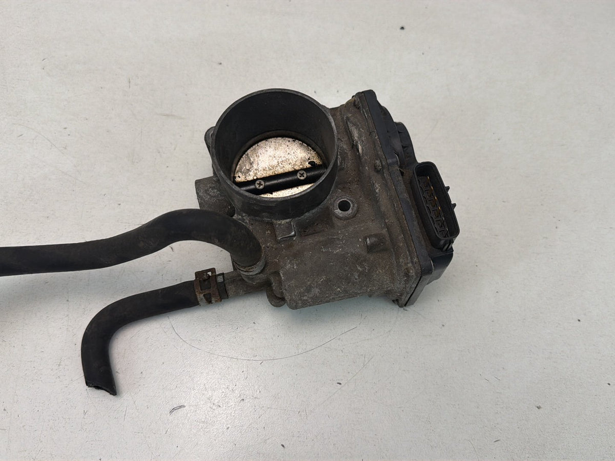 2010-2015 Toyota Prius W30-Engine Throttle Body Control Unit 22030-37060 OEM