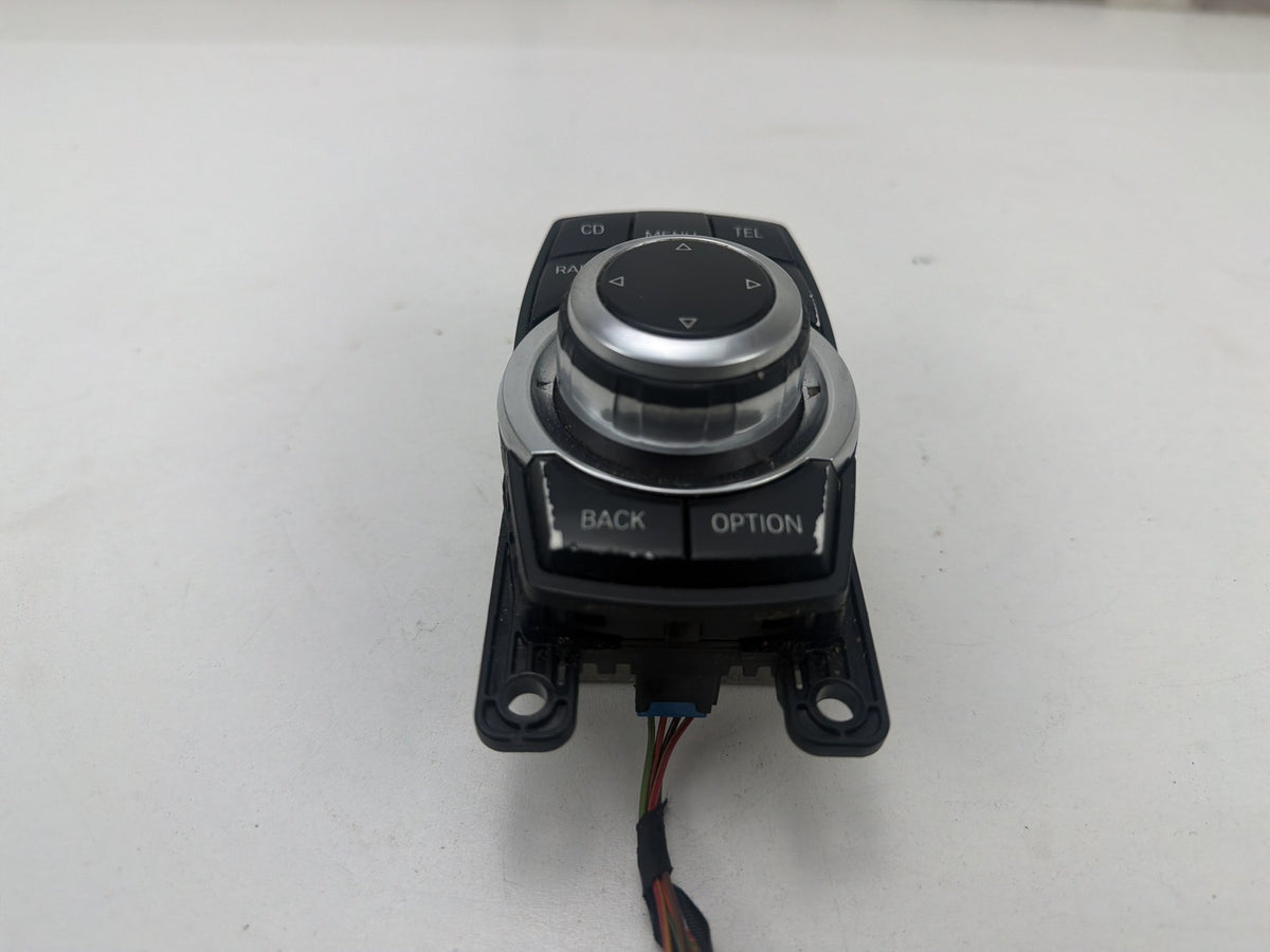 2011-2013 BMW 550i xDrive F10 iDrive Controller Switch 65829253944 OEM