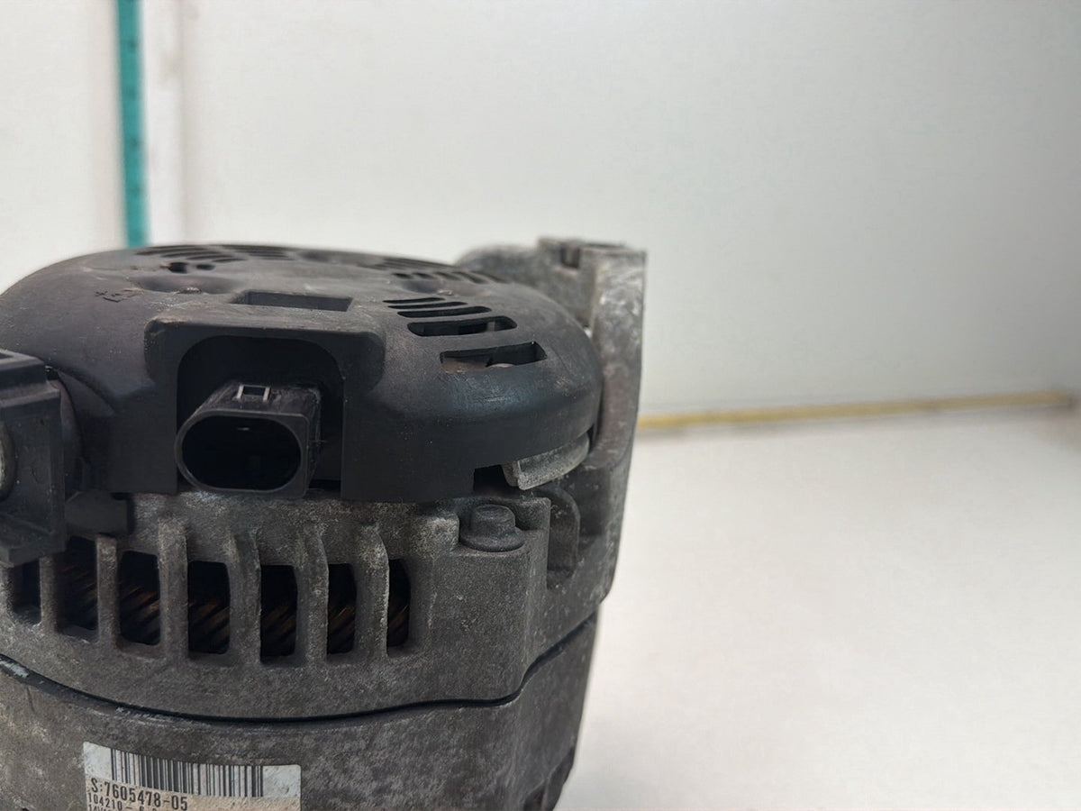 2014-2016 BMW 228i F22 Engine Alternator Generator 7605478-05 OEM