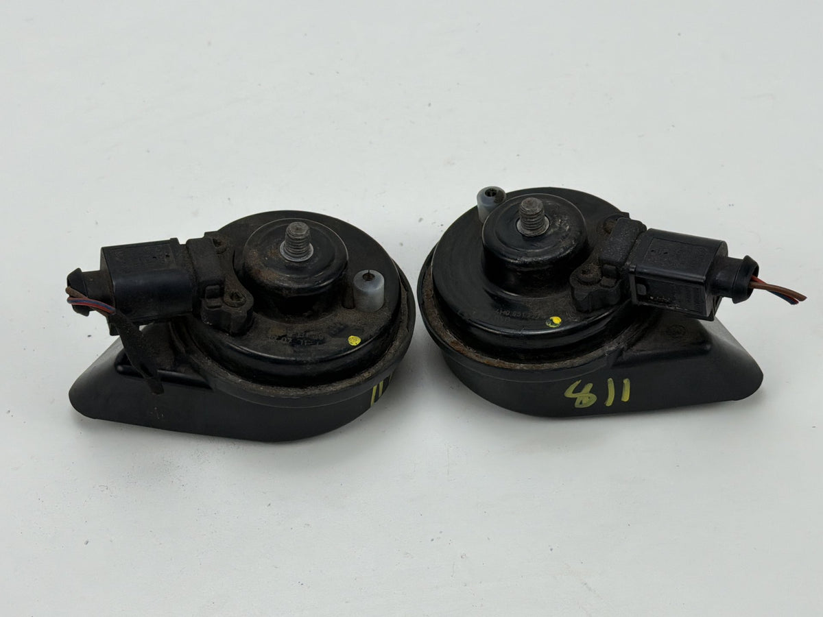 2012-2018 Audi A7 Dual Tone High Low Pitch Horn Set 4G0951221 4G0951223 OEM