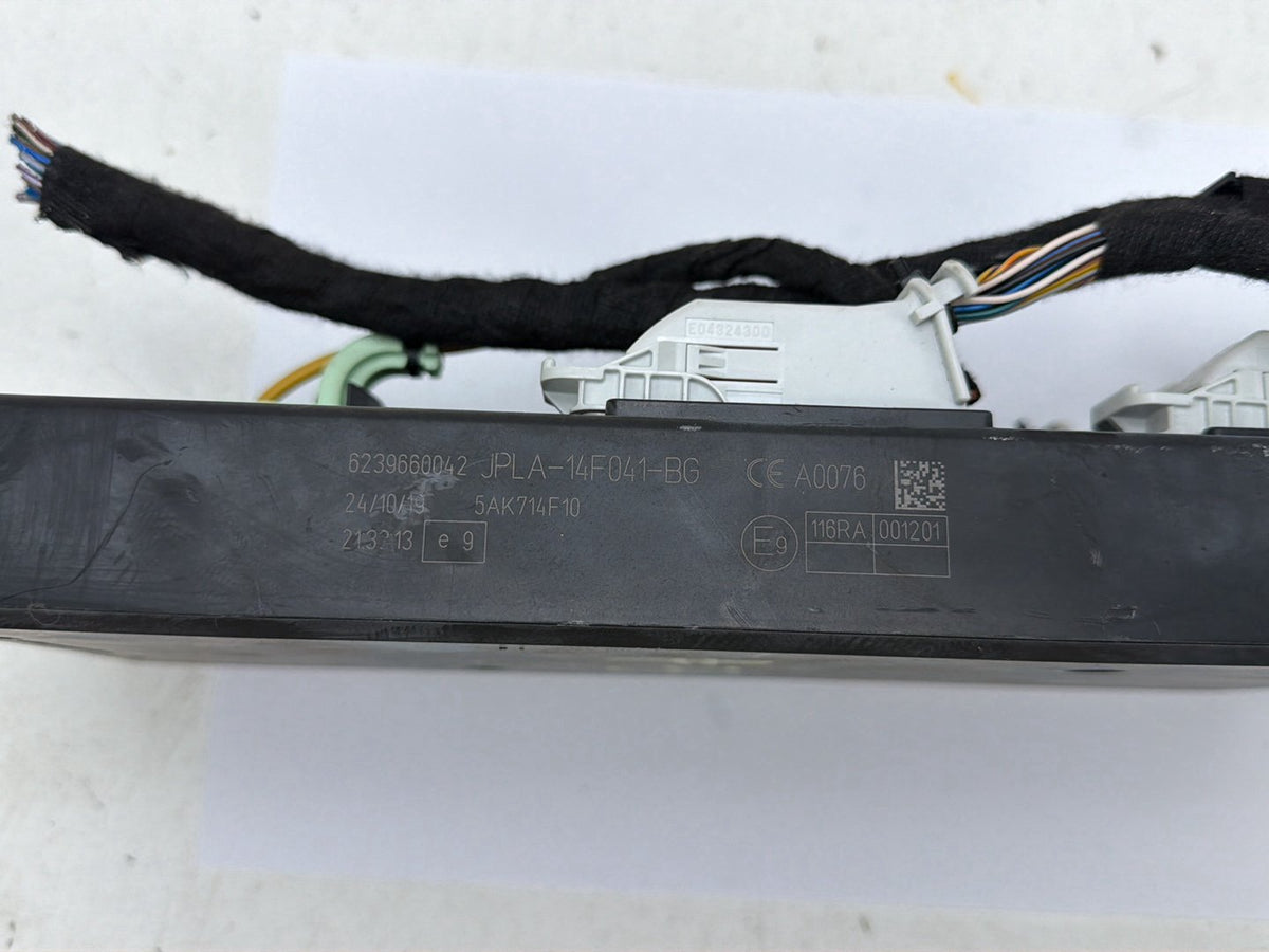 2017-2020 Jaguar F-Pace Dashboard Cabin BCM Body Control Module Fuse Box OEM