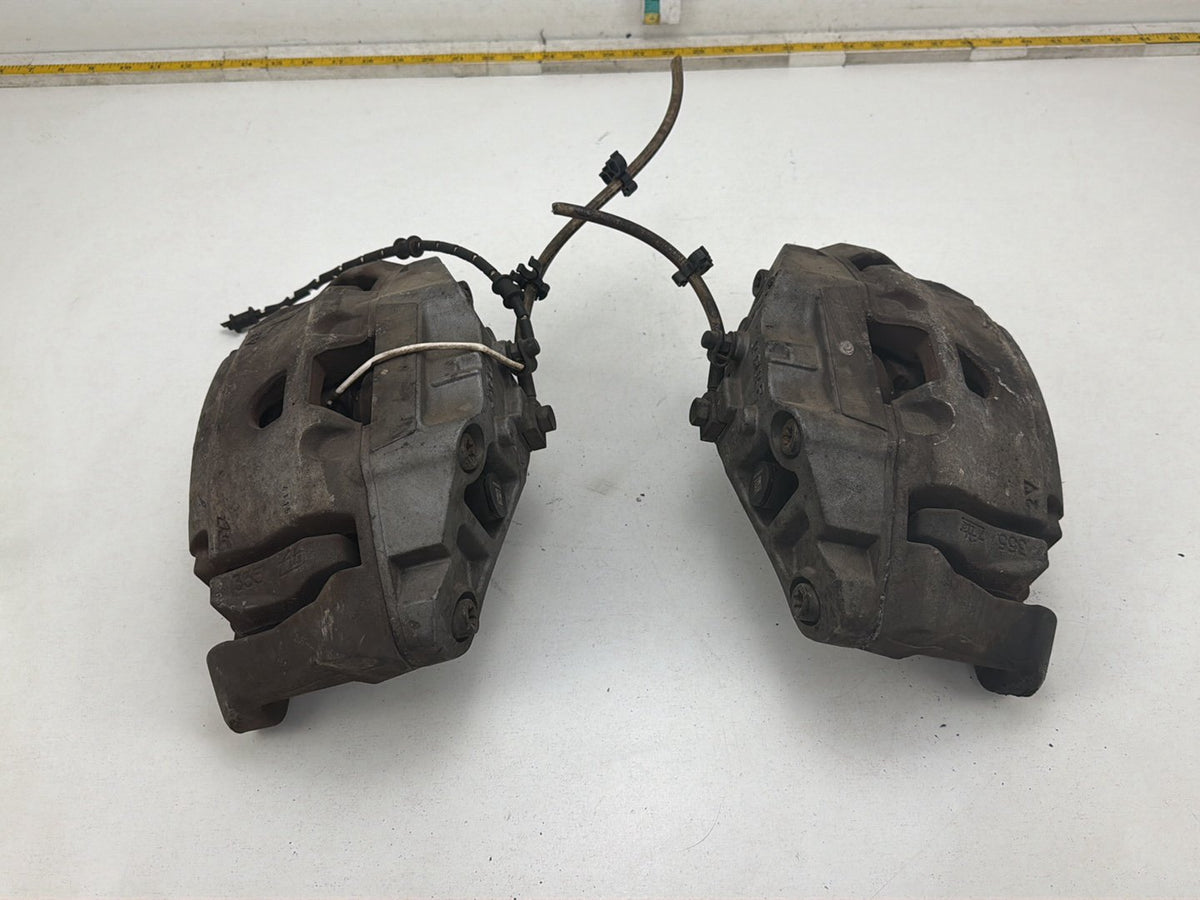 2010-2019 Jaguar XJ Front Brake Calipers Left Right Pair OEM