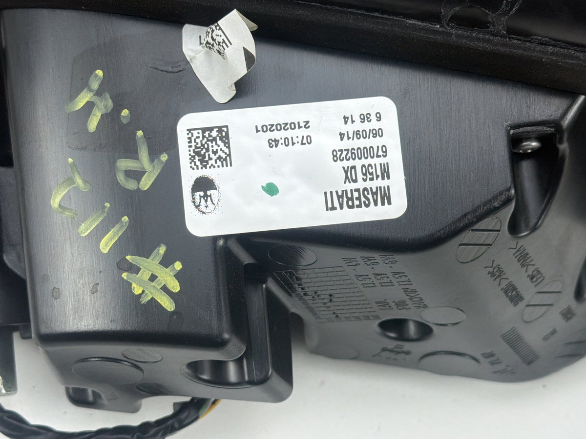 2014-2020 Maserati Quattroporte VI M156 Right Side Inner Trunk Lid Taillight OEM