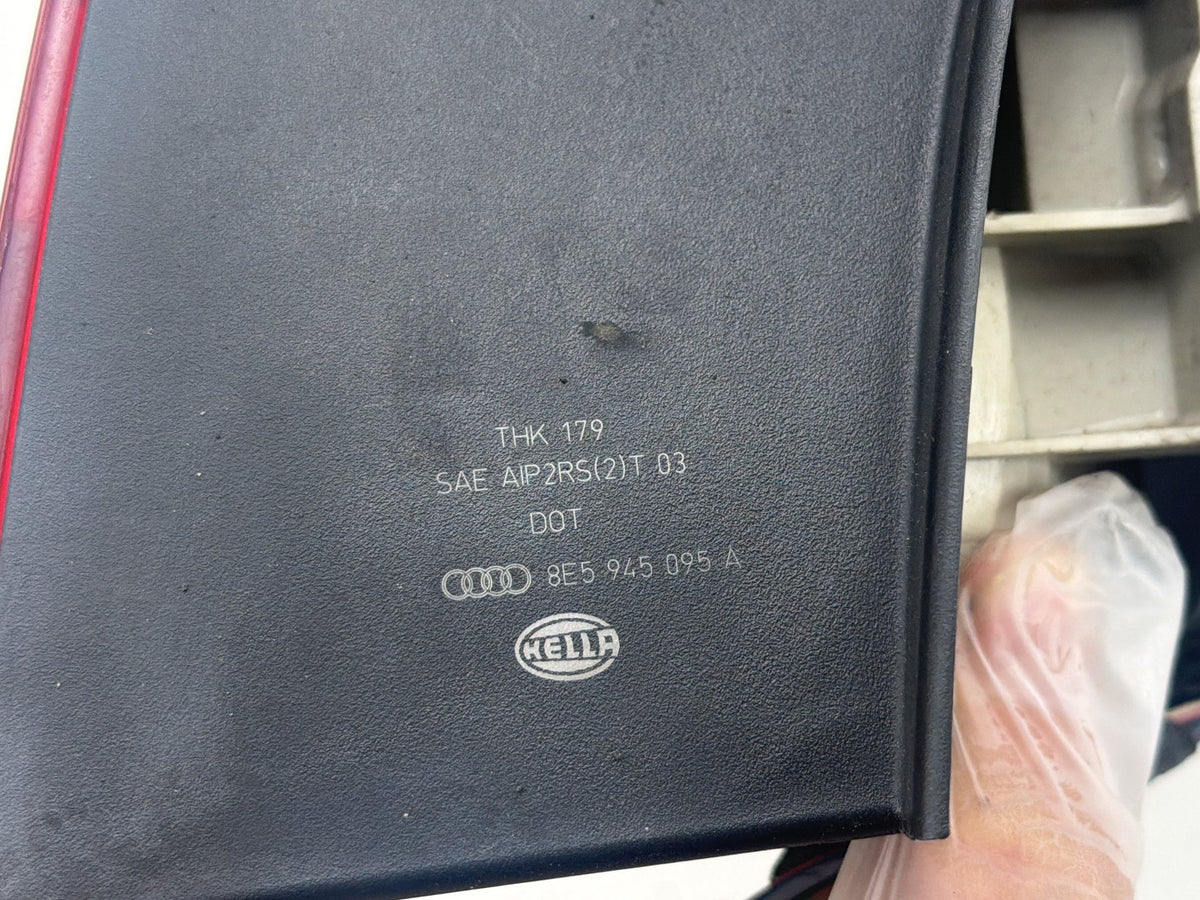 2005-2008 Audi A4 - Rear Left Driver Tail Light 8E5945095A OEM