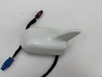 2009-2017 Audi Q5 Roof Mount Shark Fin Radio GPS Antenna White 8R0035503G OEM