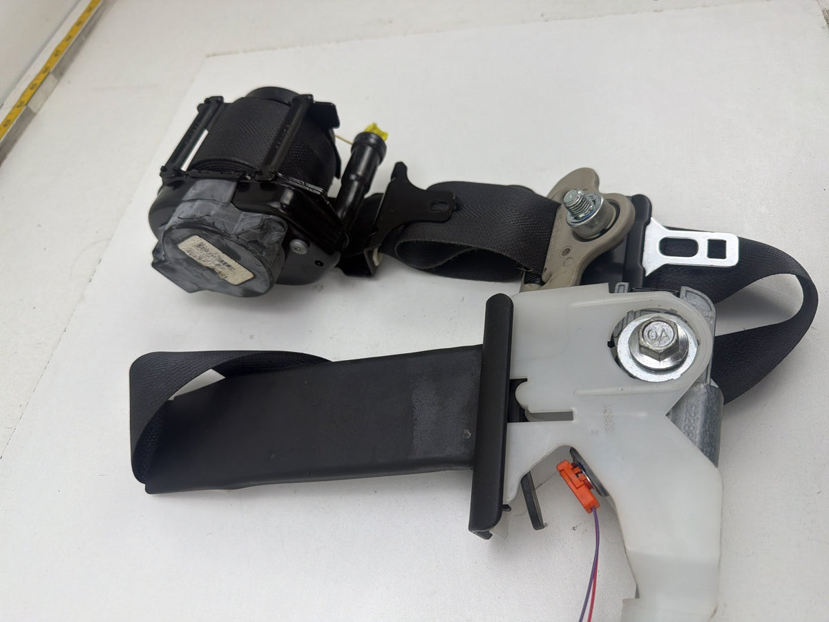 2013-2019 Nissan Sentra Right Front Seat Belt Retractor 641744863A OEM