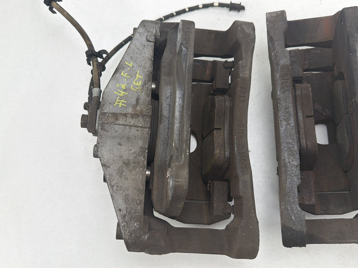 2010-2019 Jaguar XJ Front Brake Calipers Left Right Pair OEM