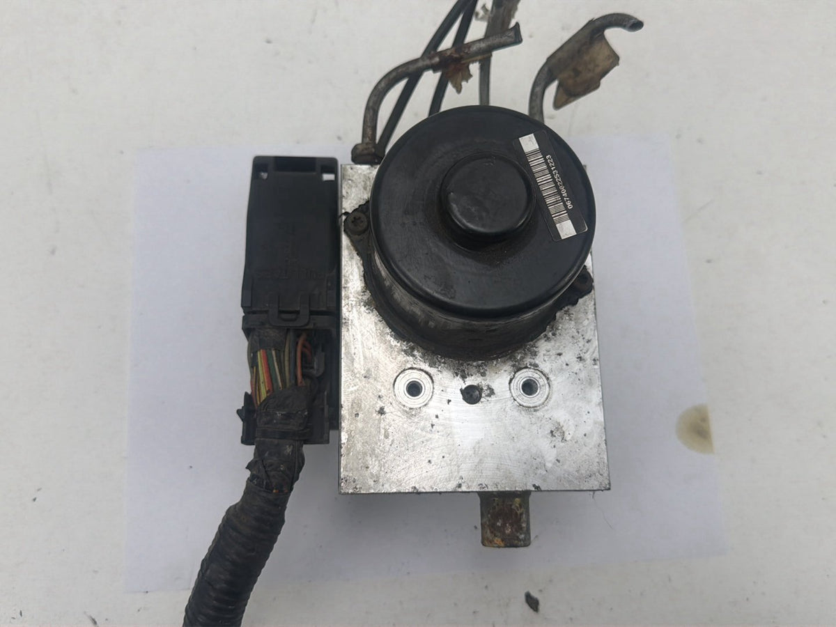 2003-2006 Lincoln Navigator ABS Anti-Lock Brake Pump Modulator Unit OEM