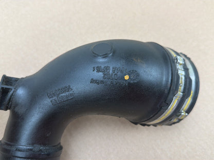 2014-2017 Maserati Ghibli Clean Air Intake Hose Tube Pipe 670003845 OEM