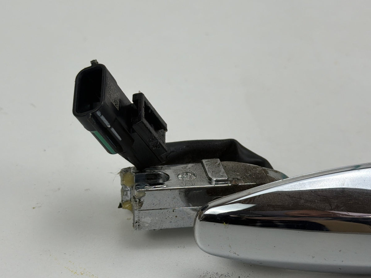 2013-2018 Nissan Altima Front Left Side Outer Chrome Exterior Door Handle OEM