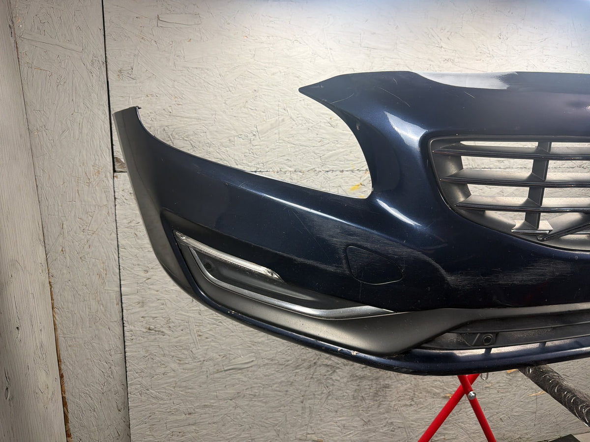 2011-2018 Volvo S60 Front Bumper Cover Assembly OEM