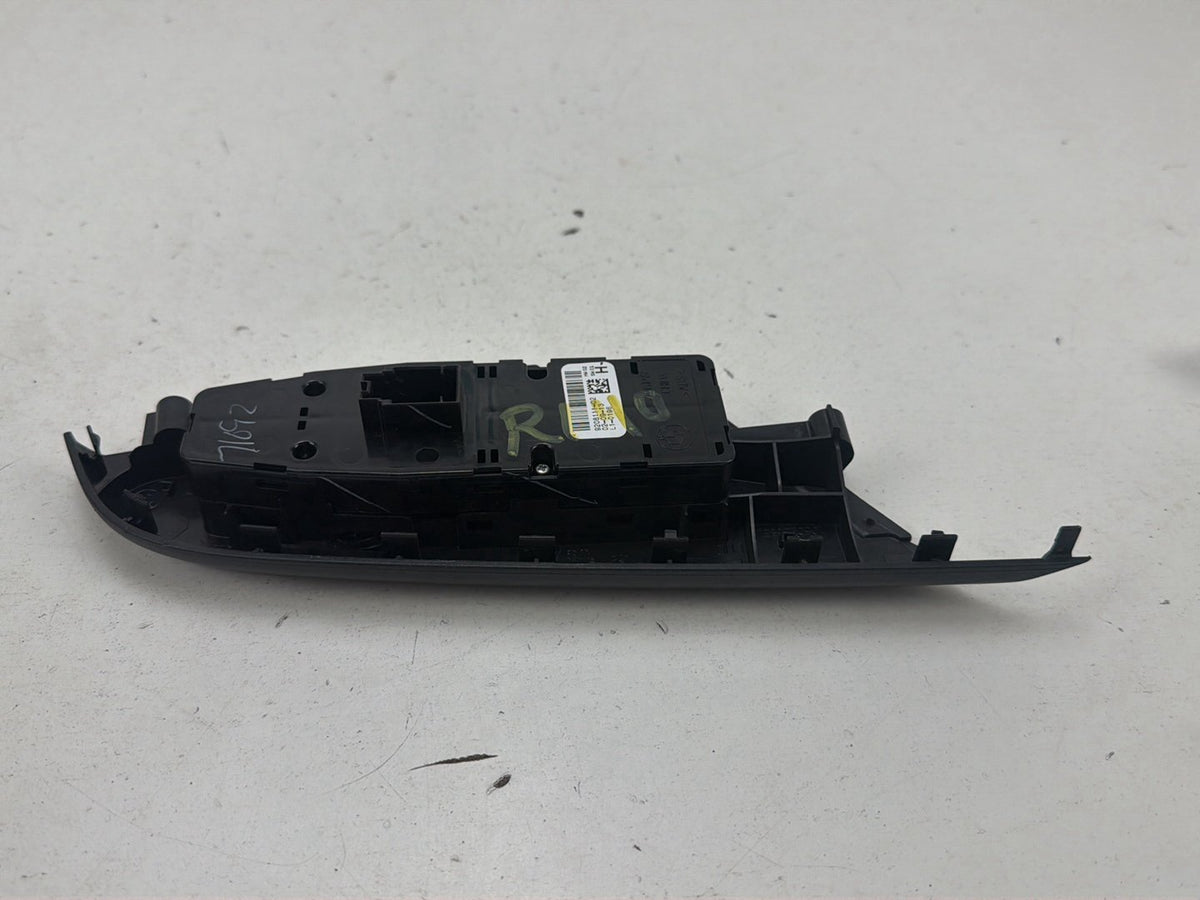 2011-2017 BMW X3 Front Left Driver Side Master Power Window Switch 9208111 OEM