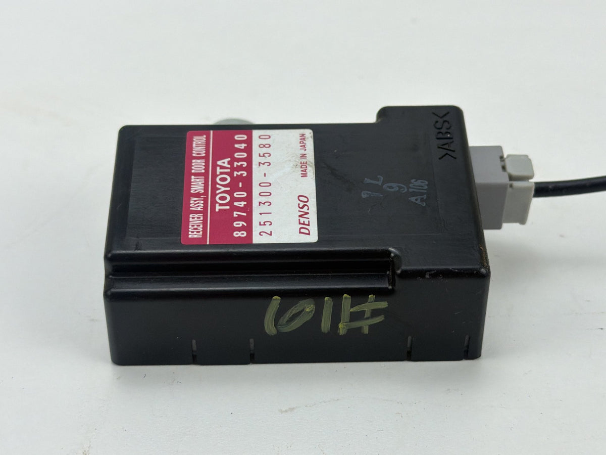 2007-2009 Lexus ES350 V40 Smart Keyless Entry Door Control Receiver Module OEM