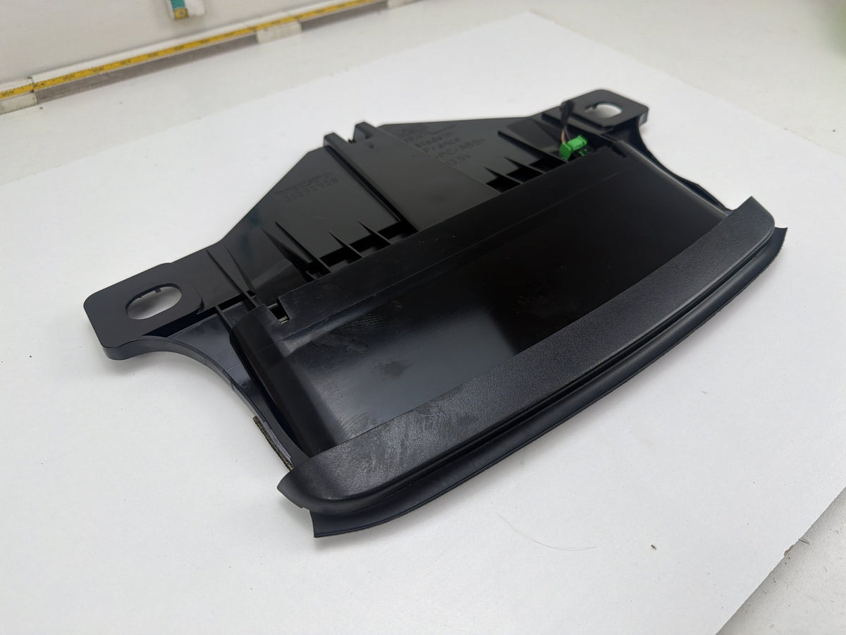 2014-2018 Volvo S60 Center High Mount Third Brake Stop Light Lamp OEM