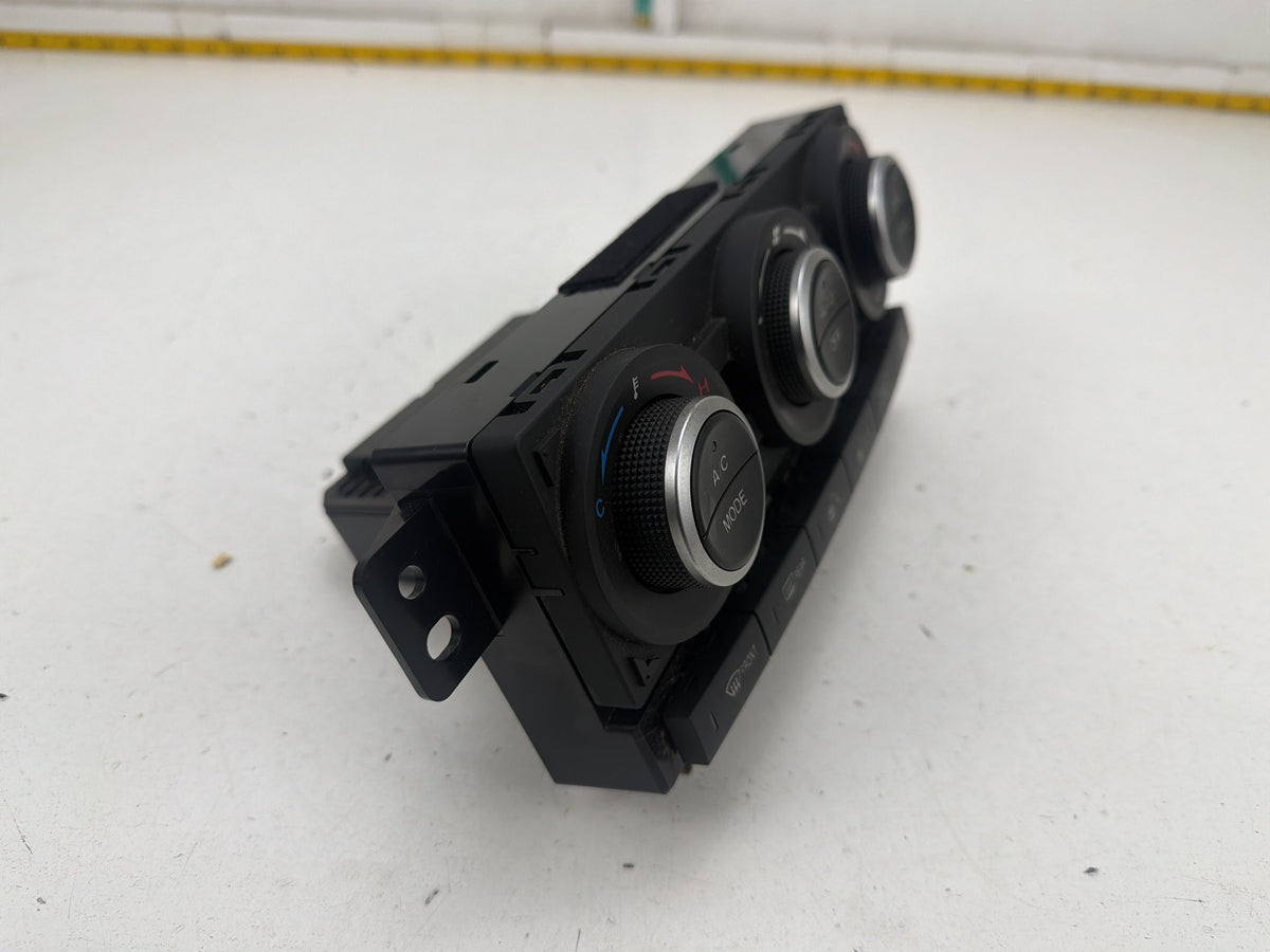 2007-2009 Mazda CX-9 Climate Controller Unit Switches TD1261190 OEM