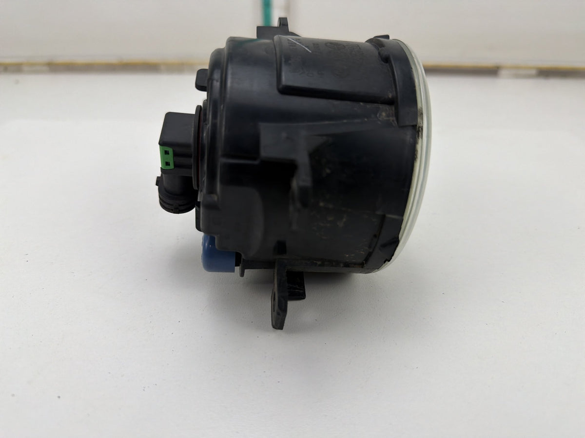 2012-2015 Fiat 500 Front Left Driver Fog Light Lamp Halogen 05182426AA OEM