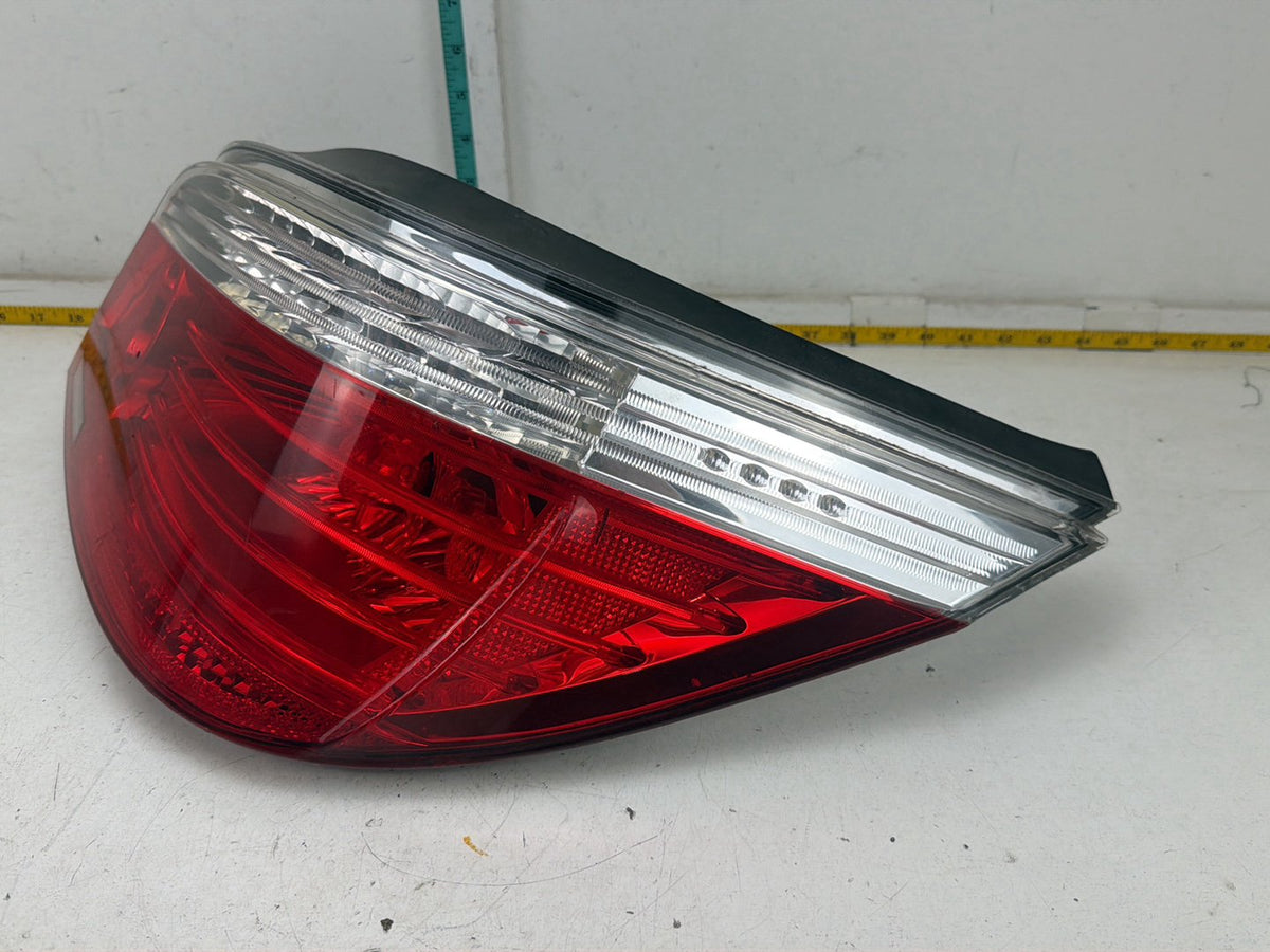 2004-2010 BMW 528i E60 5 Series Rear Right Side Outer LED Tail Light Lamp OEM