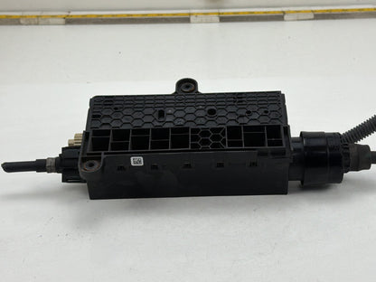 2014-2016 Maserati Quattroporte 156 Park Brake Actuator Module 670030076 OEM