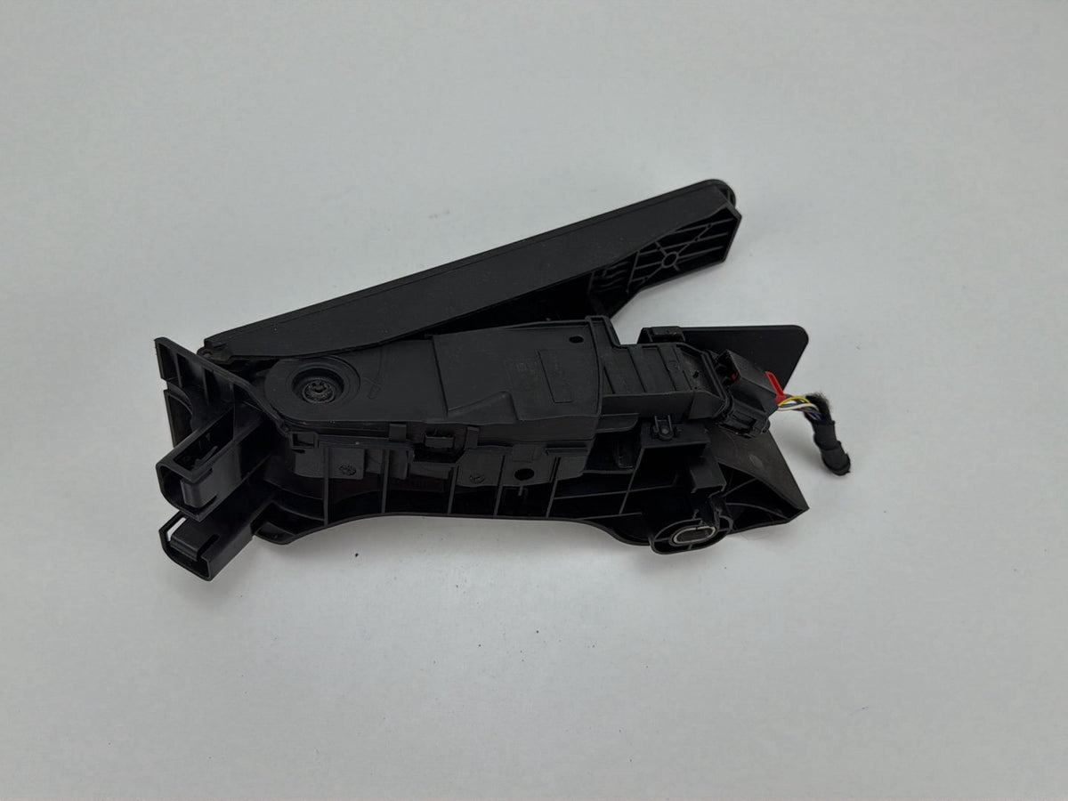 2013-2017 Volkswagen Tiguan Gas Pedal 65101011 OEM