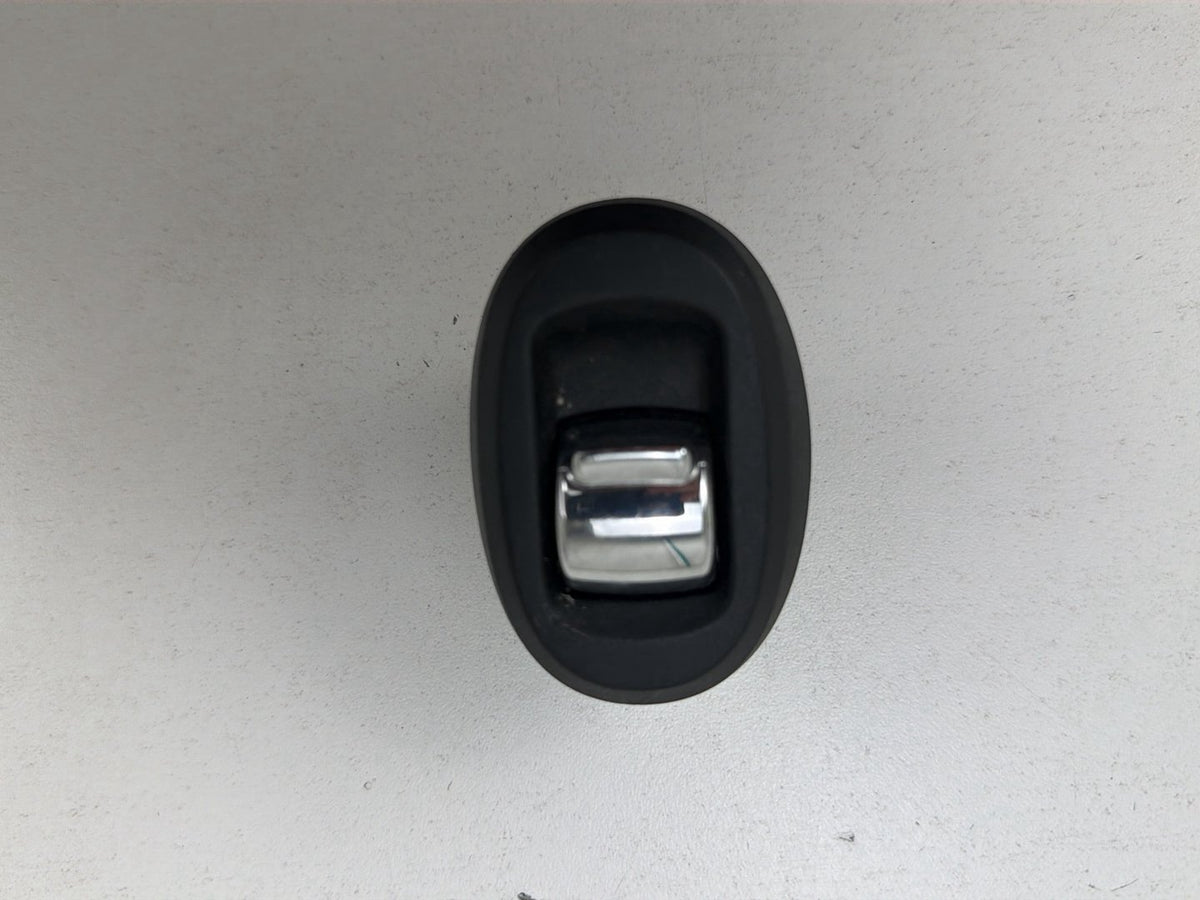 2011-2016 Mini Countryman Cooper S- Right Rear Window Switch PN: 9294884-01 OEM